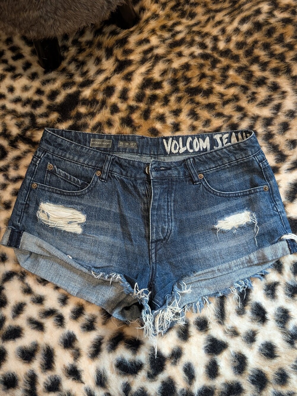 Volcom Women's Dark Blue Distressed Denim Jean Shorts - 27